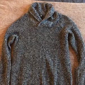 Men’s wool sweater
